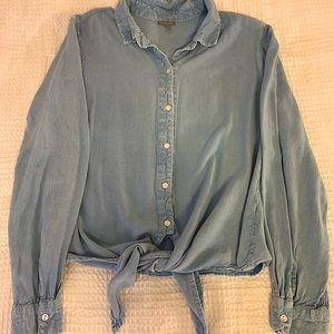 Charlotte Russe Long Sleeve Button Up